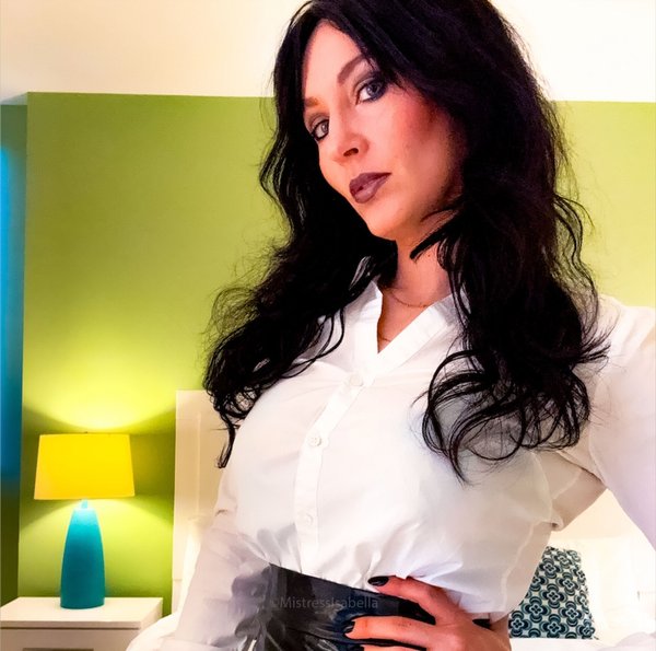 mistressisabella