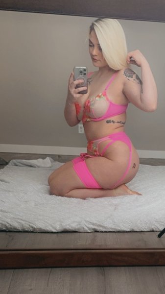 blonds.have.more.fun.26