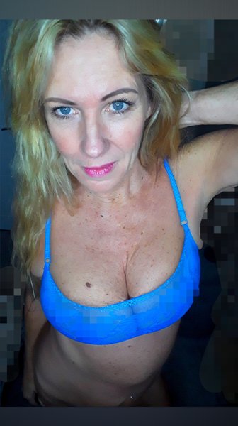 sizzlingscorpiosiren