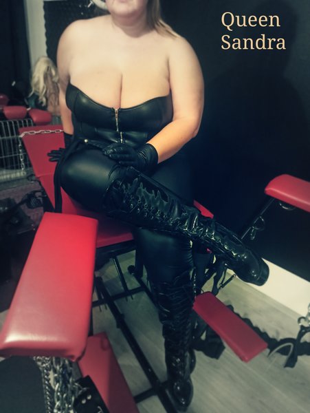 sandra_queen