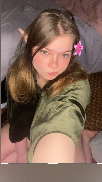 ashyourfantasygirlfriend